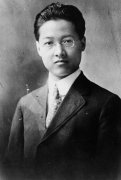 施氏食狮史原文，施氏食狮史讽刺了什么？