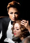 宝冢歌剧团男役娘役是什么意思？男役是男的还是女的