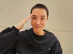 郑号锡为什么比闵玧其先入伍？真相来了！
