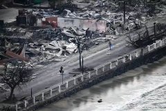 夏威夷大火怎么发生的,怎么烧起来的?军方试用新武器导致?