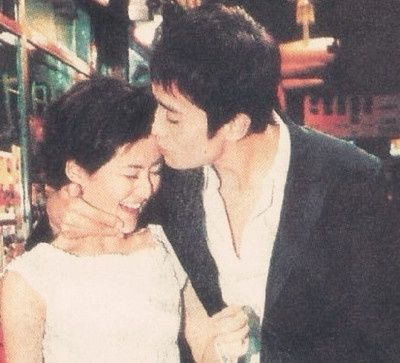 刘烨谢娜昔日亲热家居照曝光 揭秘两人分手原因（全文）