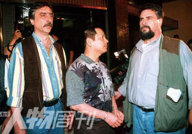 他亲历李连杰经纪人被9枪爆头，刘嘉玲裸照风波