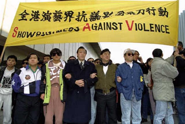 他亲历李连杰经纪人被9枪爆头，刘嘉玲裸照风波