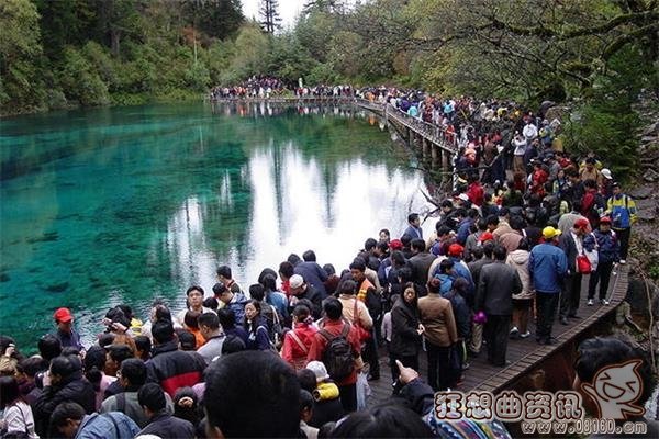 国庆十大最拥挤景区排名，国庆节规定放几天假