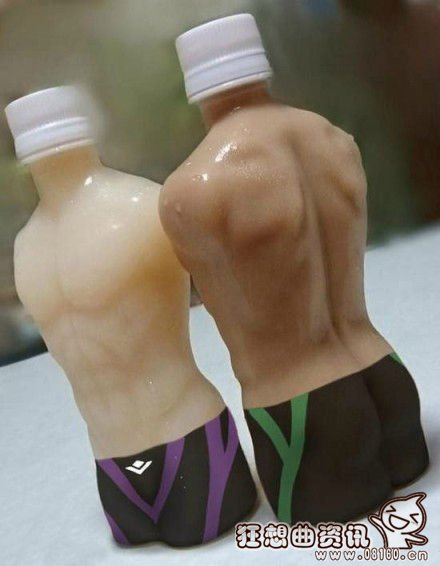 日本无节操饮料走红图片，盘点世界奇葩饮料瓶
