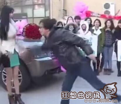 白富美居然送房追宅男，白富美送房追宅男视频曝光