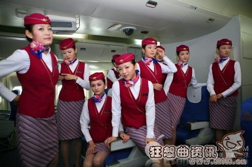 空姐的生活真实情况很辛苦，空姐的工资待遇怎么样