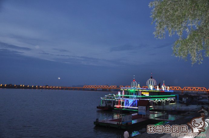 松花江一年四季的景色图片，松花江的冬季冰有多厚