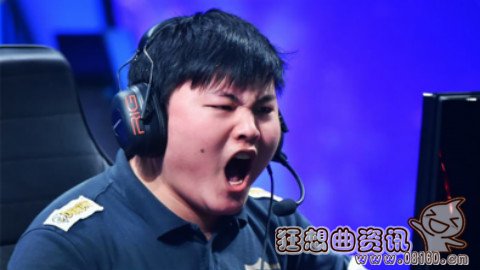 uzi为什么被人叫狂小狗，uzi的真实姓名叫什么