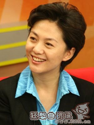 央视女主播海霞的简历介绍，央视主播海霞的老公是谁