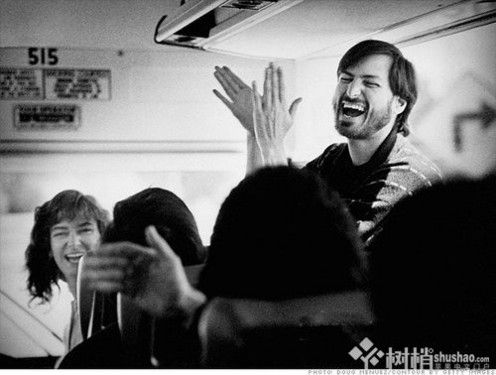 一组老照片 回顾乔布斯一生的经历 