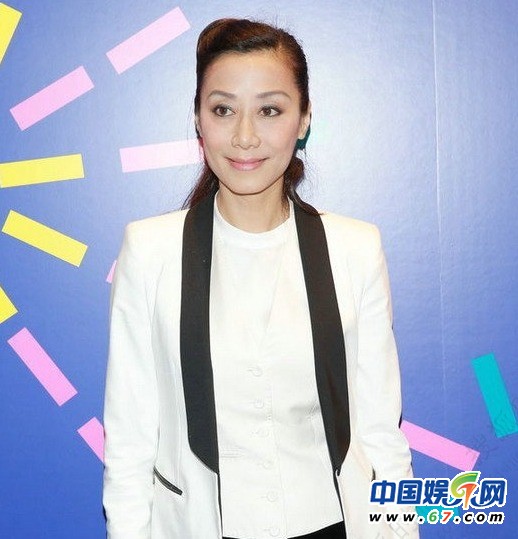 揭秘名媛奢华生活：修甲美容 打飞的逛街