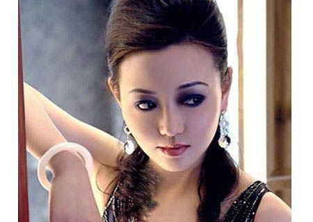 揭秘身价过亿美女帅哥富豪 <wbr>年轻貌美单身者必看