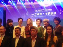 中国首富王健林的妻子林宁最新照片，林宁的父亲叫林连章！