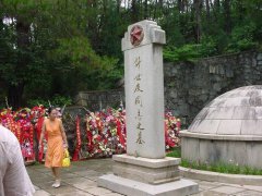 为什么有的坟很大？答案其实很简单！
