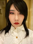 赵梦年龄多大，她为什么在两只乐队里？