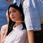 男生抱你的时候突然抱紧是什么意思，男生抱你的时候会有反应吗？