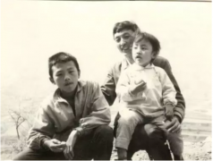 柳传志的儿子柳林简历照片，柳传志是如何教育儿子和女儿的？