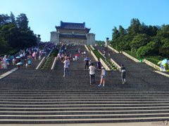 南京中山陵现在门票多少钱，南京中山陵开放时间是什么时候