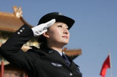 什么级别警察可以穿白警服？警察制服颜色有过哪些变更