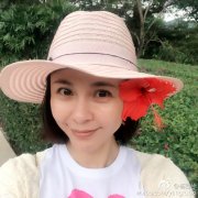 杨若兮是邓婕的妹妹吗，她这几年为什么不火了？