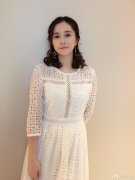 吴京何美钿怎么没交往，何美钿之后再无钟灵