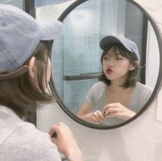 代古拉k快乐大本营翻车照片很难看，她为什么这么火？