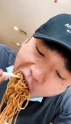 美食博主乌拉拉是谁？乌啦啦哪里人？是干什么工作的？