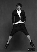 Chanel黑白摄影展男士风采