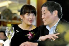 宗庆后老婆施幼珍照片，宗庆后早期创业照片曝光