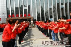海底捞餐饮服务流程详解，海底捞是如何培训员工的？