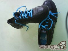 足球鞋买来后有点顶脚怎么办？我们该如何选择合脚的足球鞋？