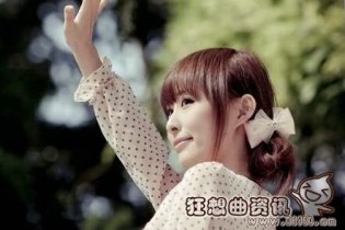 女人一直忘不了前男友怎么办？女人忘不了前男友一般有什么表现？