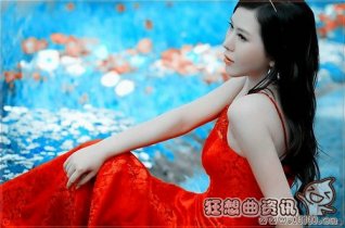 一个女的交往多个男友是什么心理？花心的女人一般有什么表现？