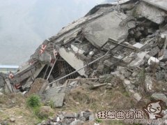 地震时房屋倒塌震后有赔偿吗?地震时房屋倒塌是否还要按揭还款?