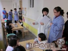 幼儿园保育员如何配合老师工作，怎样才能成为幼儿园保育员?