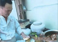 卖肉夹馍能轻松月入过万，肉夹馍的由来是什么?