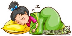 高中生一天睡几个小时比较好，中国高中生的一天是怎样安排的?