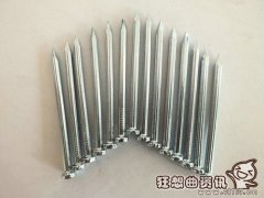 水泥钉和钢钉有什么区别，往墙上钉钉子的时候有什么技巧吗?
