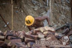 搬砖小伟的快手id号码多少?搬砖小伟的快手视频