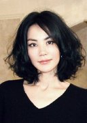 王菲女儿李嫣兔唇是怎么造成的？揭秘王菲为什么和李亚鹏离婚