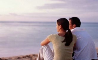 老公管的太严怎么办，夫妻生活中应该如何相处?