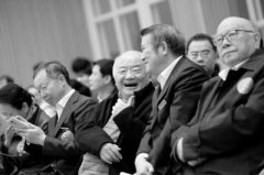 钱理群卖房养老进养老院，曾说对北大很失望