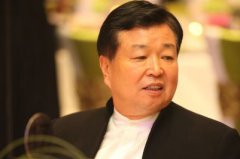 红牛饮料老板严彬是泰国华人，严彬身家650亿创业史堪称传奇