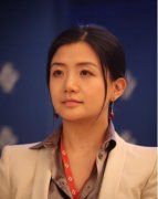 身价百亿的女富豪李颖照片，女富豪李颖老公是谁？
