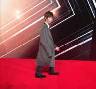 郭敬明为什么叫小四？郭敬明宝马车比身高图