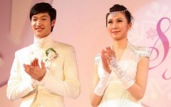 2016里约奥运中国旗手雷声妻子周雪照片，历届代表团的旗手名单