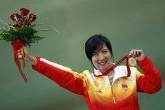 杜丽整容前后对比照片，2010年杜丽怀孕大肚照片图