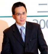 李泽钜身价有多少?李泽钜李泽楷兄弟为何不和