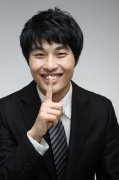 男的手指短代表什么？男的手指粗短是好色吗